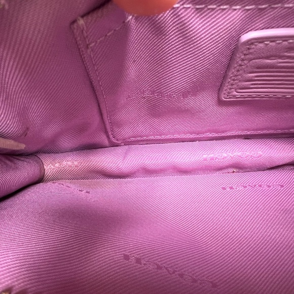 COACH Cross Body Bag Genuine Leather Magenta Purple Mauve EUC - Picture 16 of 16
